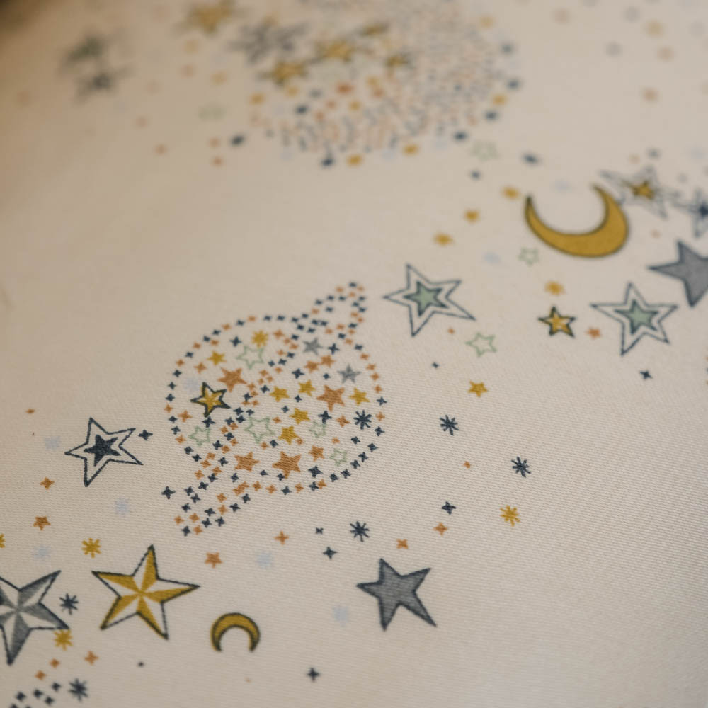 That's Mine Levi sengetøj - Million stars - 100% Organic cotton Buy Sovetid||Sengetøj||Alle||personale||alt minus sløjfe||Million stars here.