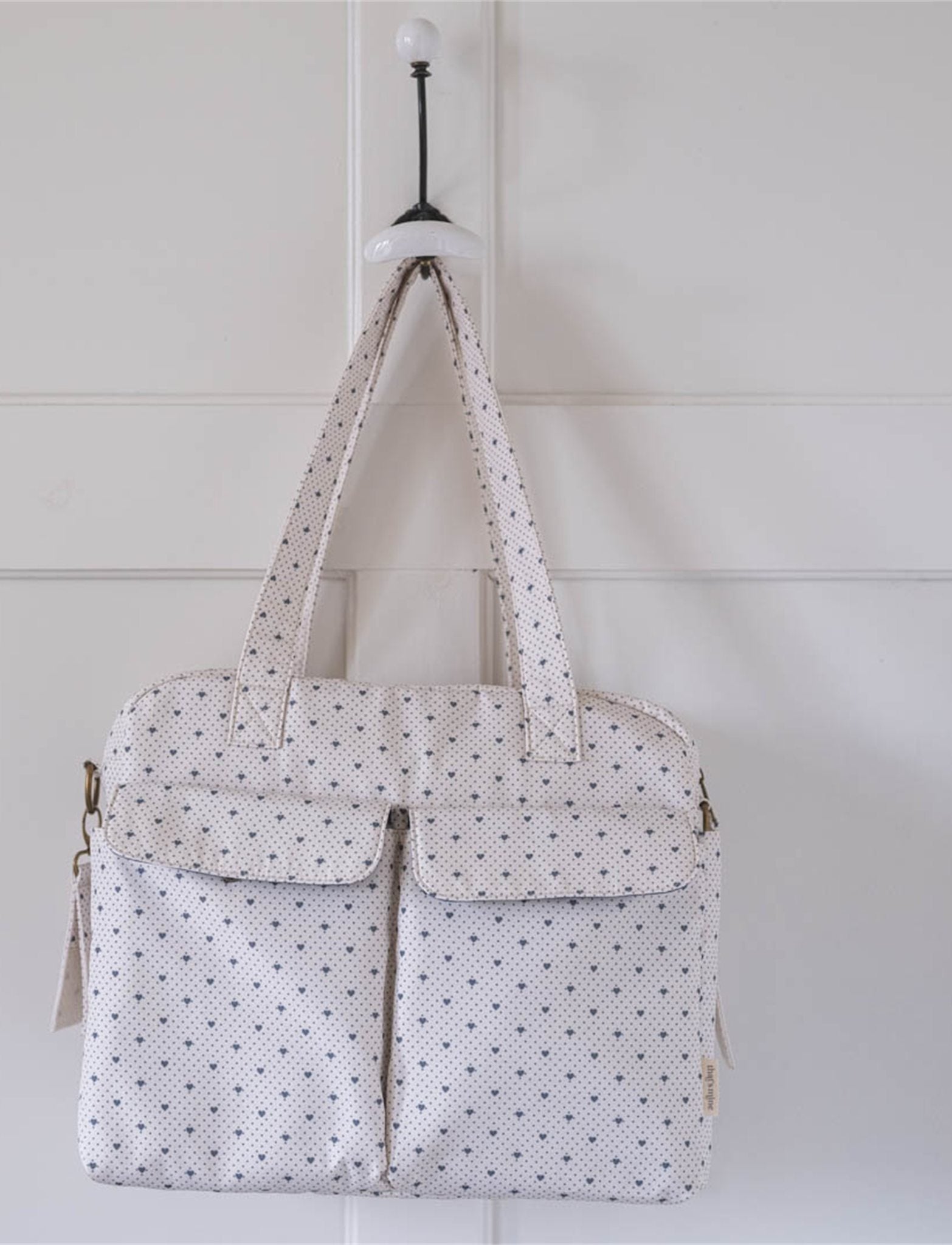 That's Mine Benne pusletaske - Lots of love sky - 60% Polyester (Genanvendt), 40% Polyester Buy Amning & pusletid||Pusle||Pusletasker||Alle||Favoritter||personale||Lots of love||alt minus sløjfe||NOOS||Olivia Salo - pusletaske edition||Del dine øjeblikke||Rejseklar||mette-sale||Orderly Emails - Recommended Products||Must haves||Bestsellers||cn||All here.