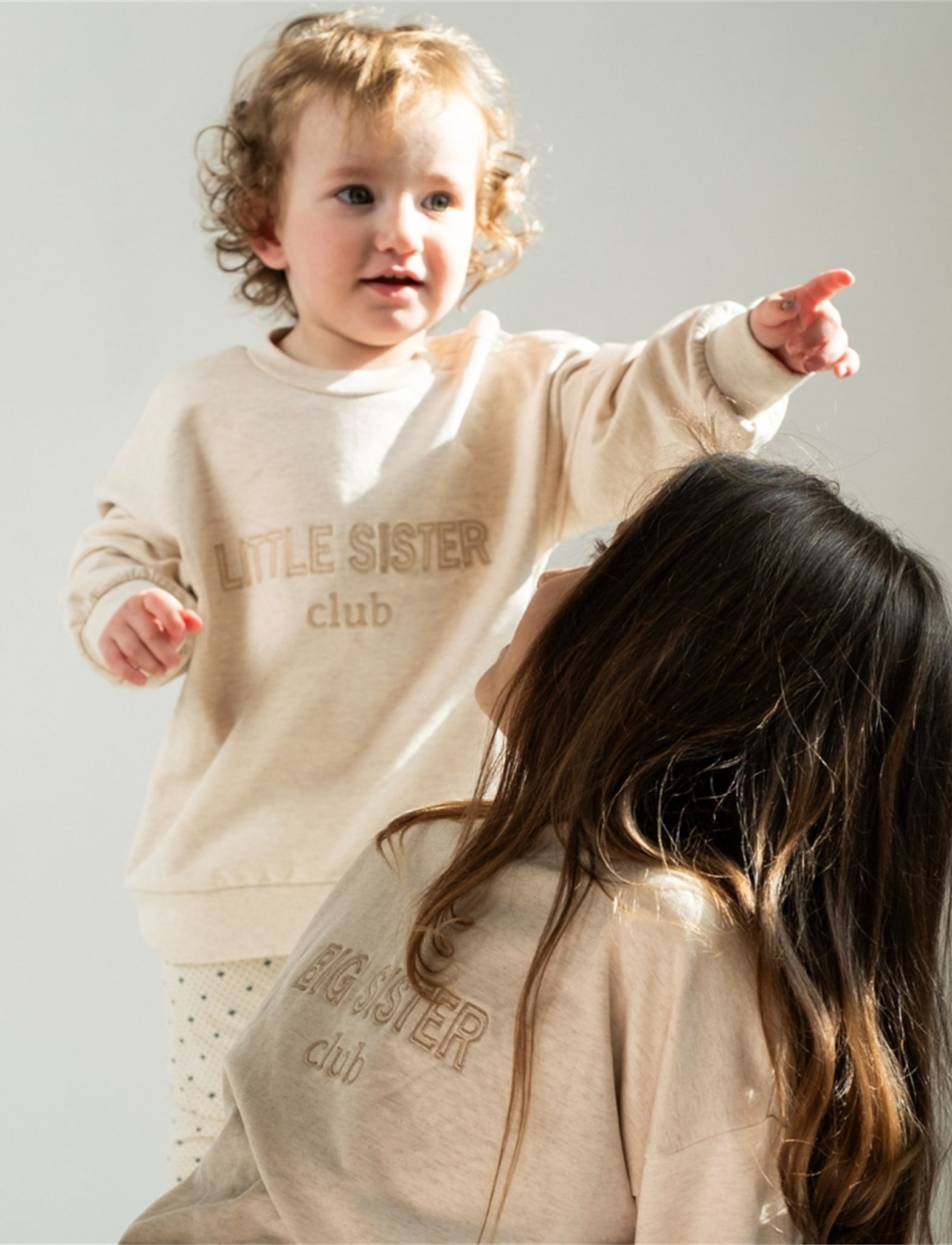 That's Mine Finley storesøster sweatshirt - Club - 95% Organic cotton / 5% Elastane Buy Tøj||Overdele||Trøjer og toppe||Sweatshirts||Alle||Favoritter||Søskende||personale||alt minus sløjfe||NOOS||Sweats||mette-sale||Orderly Emails - Recommended Products||The family club||Bestsellers||cn||All here.