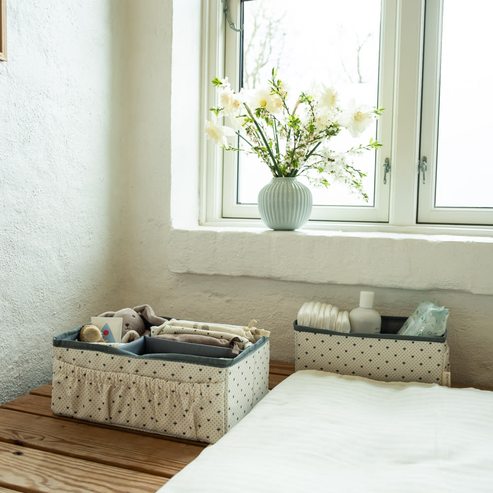 That's Mine Lucy pusleopbevaringskasse - Lots of love sky - 100% recycled polyester Buy Amning & pusletid||Pusle||Alle||Favoritter||personale||Lots of love||Pusleopbevaringskasser||Efterår & vinter 2025||alt minus sløjfe||NOOS||AW25 NOOS||mette-sale here.