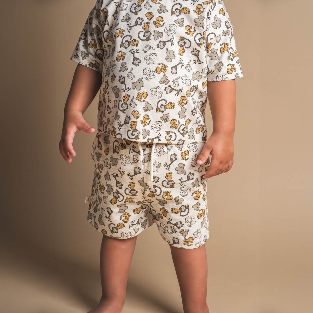 That's Mine Pete shorts - Jungle friends - 95% Organic cotton / 5% Elastane Buy Tøj||Shorts||Udsalg||Bukser & shorts||Alle||Udsalg - tøj||Forår og sommer 2025||alt minus sløjfe||New in for the boys||New in for the little ones||Jungle friends||Udsalg - Forår & sommer '25||Summer Bundle||August bundle||mette-sale here.