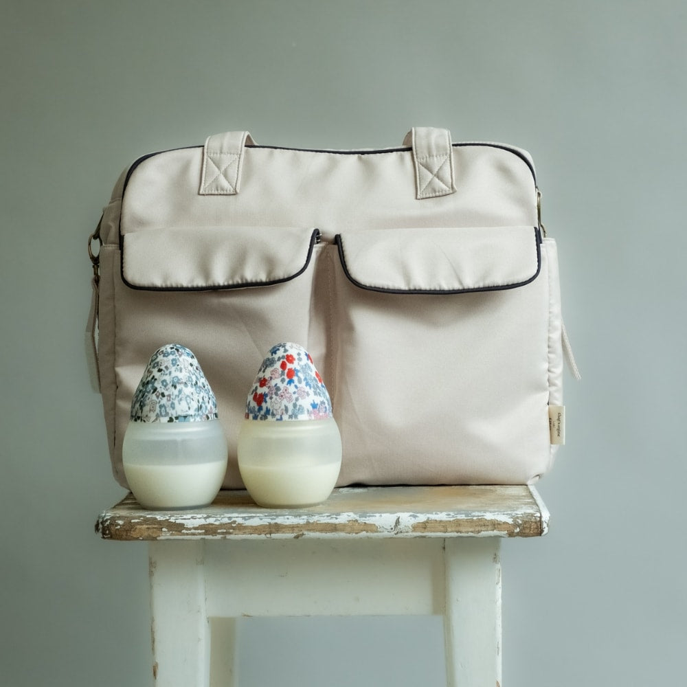 That's Mine Collab nursing bag - French Oak - Outer: 100% Recycled polyesterLining: 100% Polyester Buy Amning & pusletid||Pusle||Pusletasker||Alle||personale||alt minus sløjfe||That's Mine x Élhée||mette-sale here.