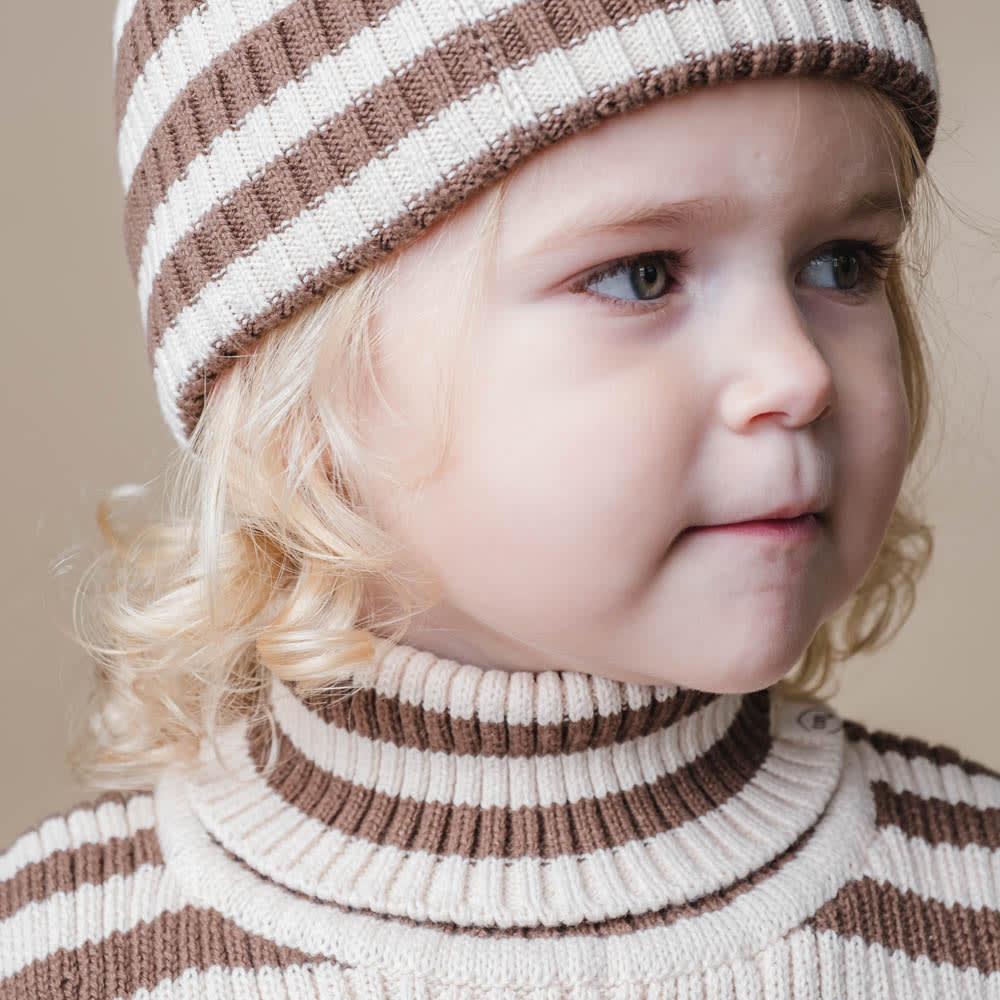 That's Mine Ivan neckwarmer - Brown stripe - 100% Organic cotton Buy Tøj||Overdele||Strik||Alle||personale||Efterür & vinter 2025||alt minus sløjfe||mette-sale||drop 1 aw25 here.