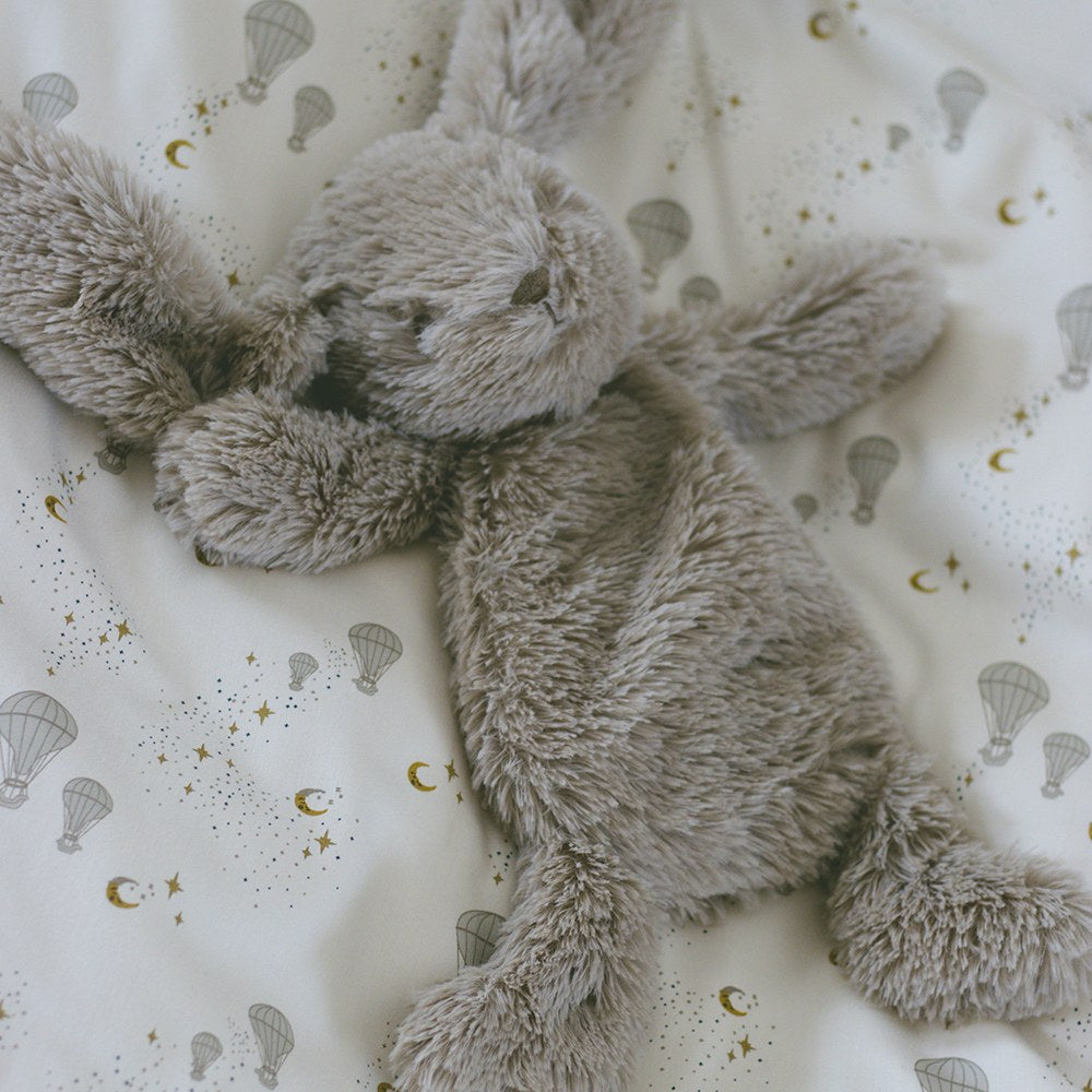 That's Mine Houston tyngdebamse lille - Bunny - 80% Polyester / 20% Plastic particles Buy Legetid||Bamser og nusselegetøj||Tyngdebamser||Alle||Favoritter||personale||Influencer choice||Gaver mellem 200 - 499 kr.||alt minus sløjfe||NOOS||mette-sale here.