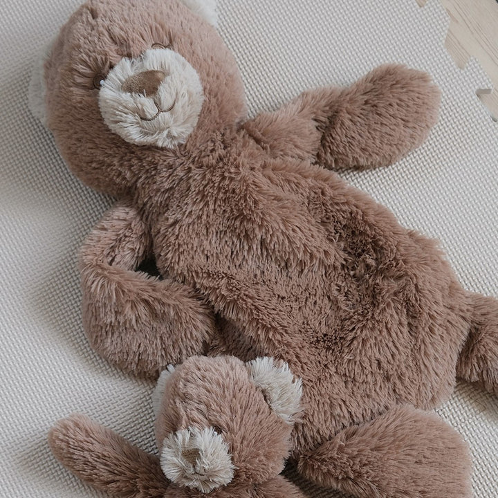 That's Mine Houston tyngdebamse stor - Bear - 80% Polyester / 20% Plastic particles Buy Legetid||Bamser og nusselegetøj||Tyngdebamser||Alle||Favoritter||personale||Efterår og vinter 2024||Gaver mellem 200 - 499 kr.||alt minus sløjfe||NOOS||mette-sale here.