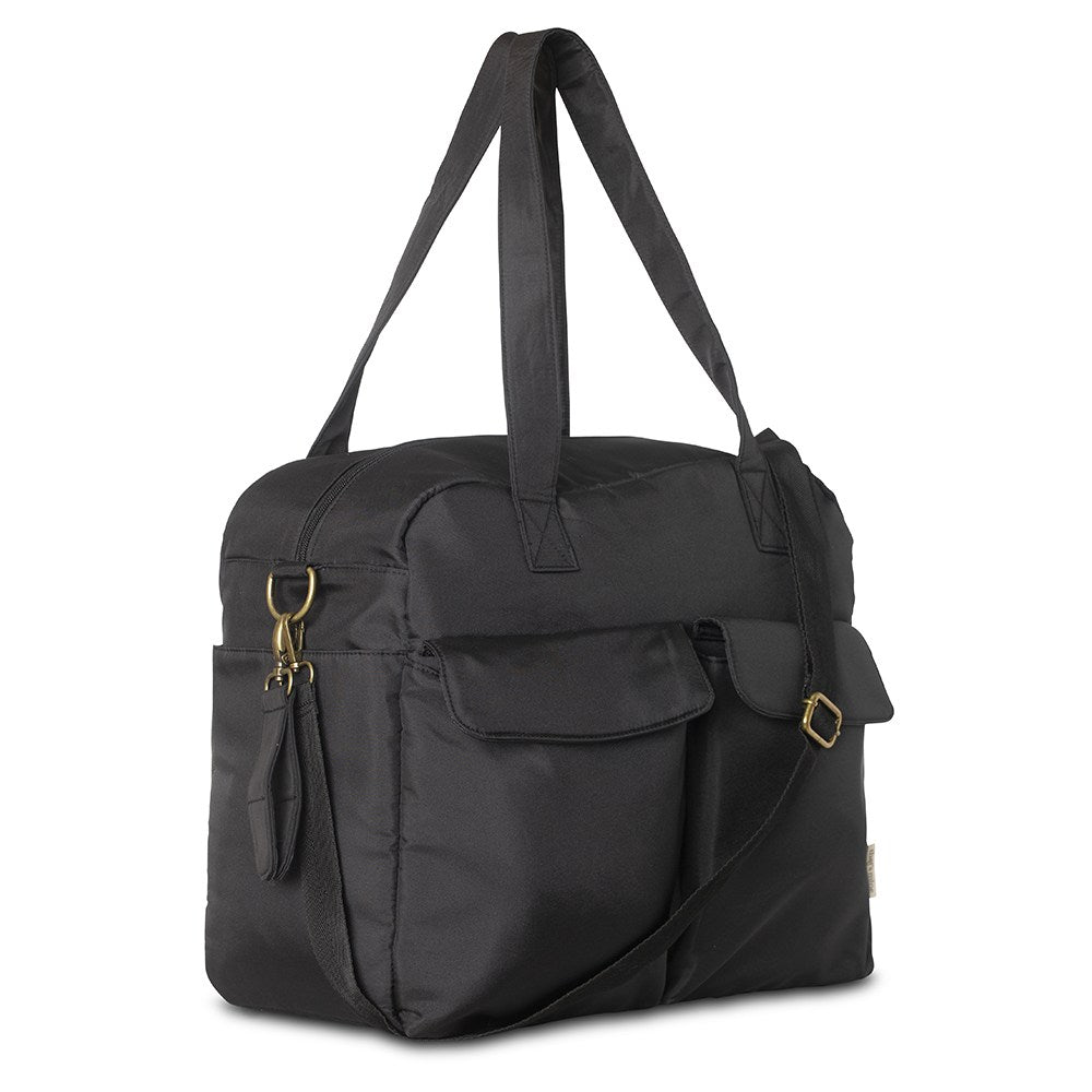 That's Mine Benne pusletaske - Black - Outer: 100% Recycled polyester Lining: 100% Polyester Buy Amning & pusletid||Pusle||Pusletasker||Favoritter||personale||Influencer choice||NOOS||Del dine øjeblikke||Rejseklar here.