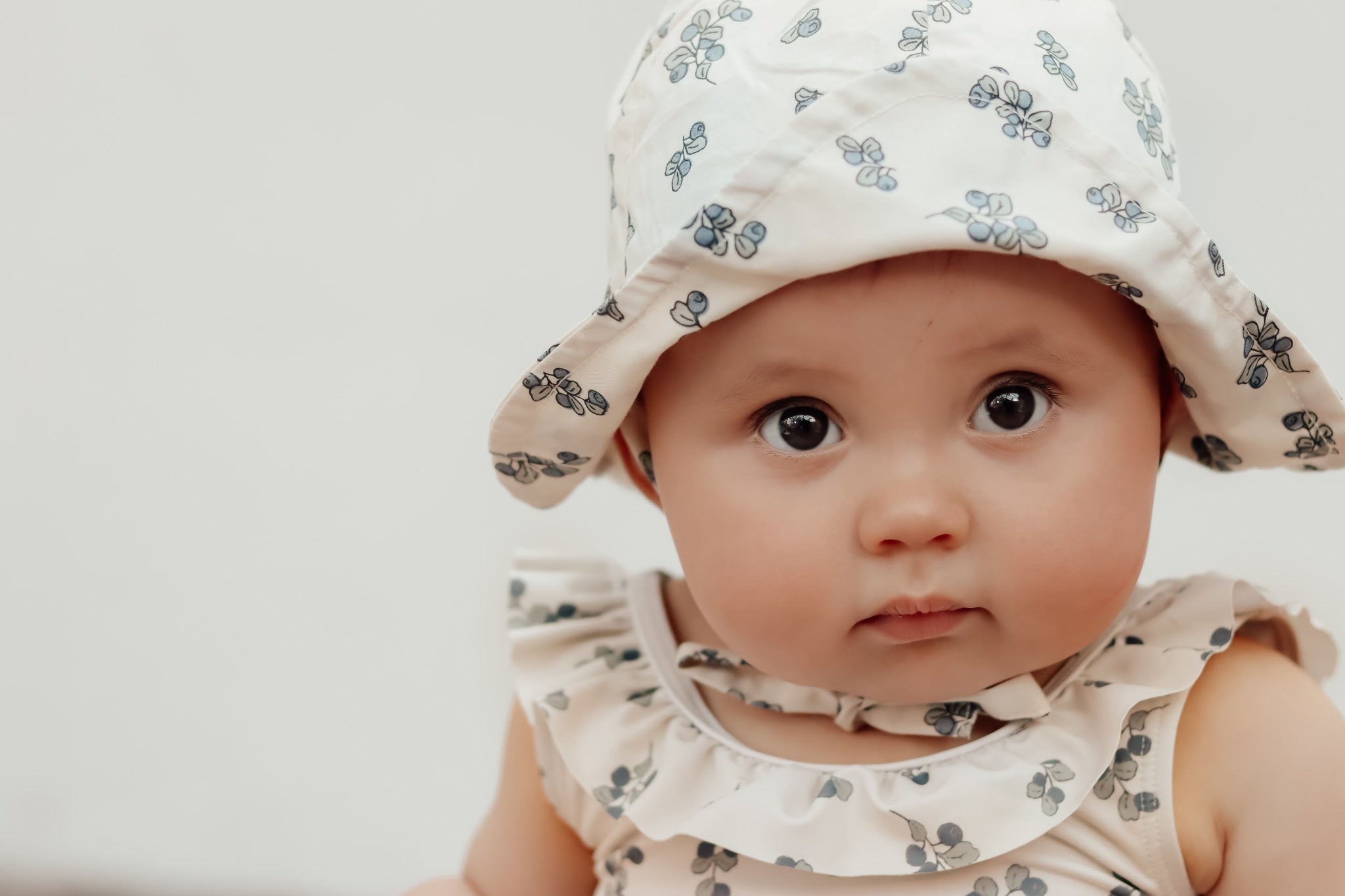 That's Mine Solhat - Blueberry - 100% Organic cotton Buy Tøj||Udsalg||Alle||Tøjbundle||Udsalg - tøj||alt minus sløjfe||5 for 399||mette-sale here.