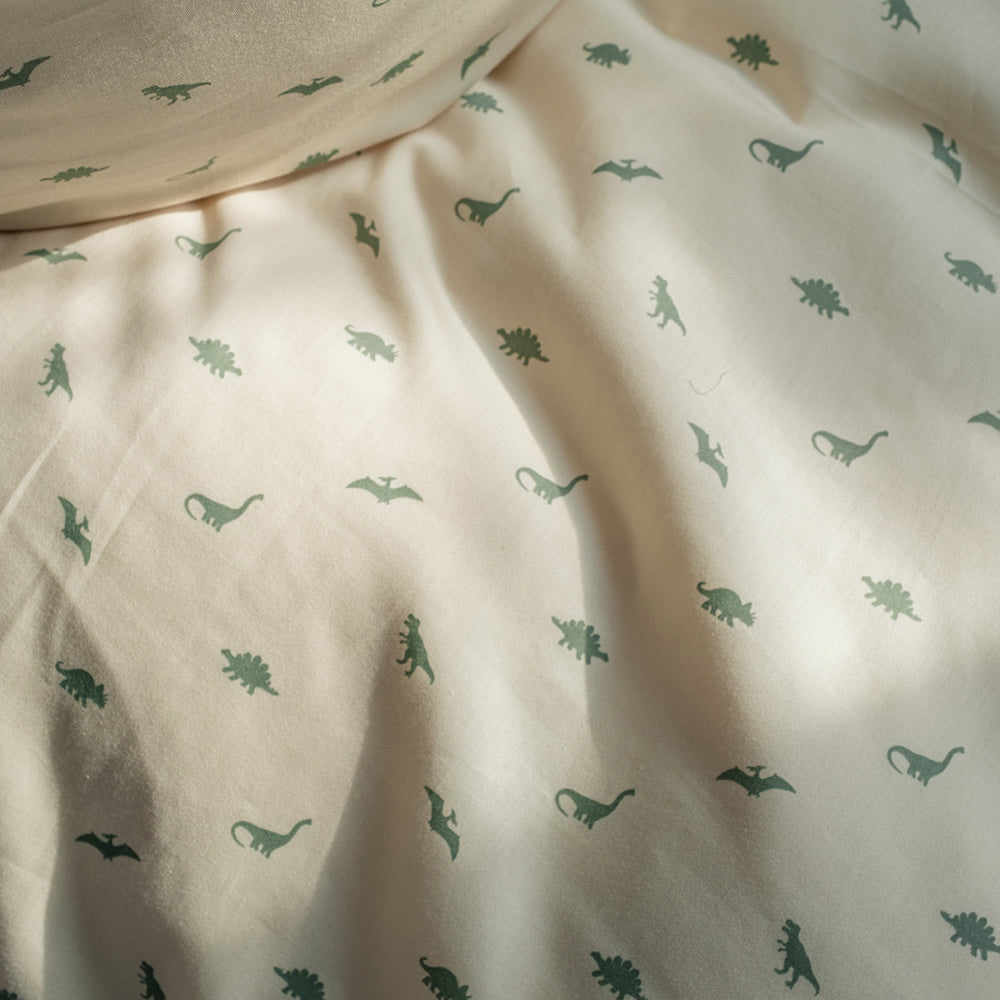Levi bedding - Dinosaur print army