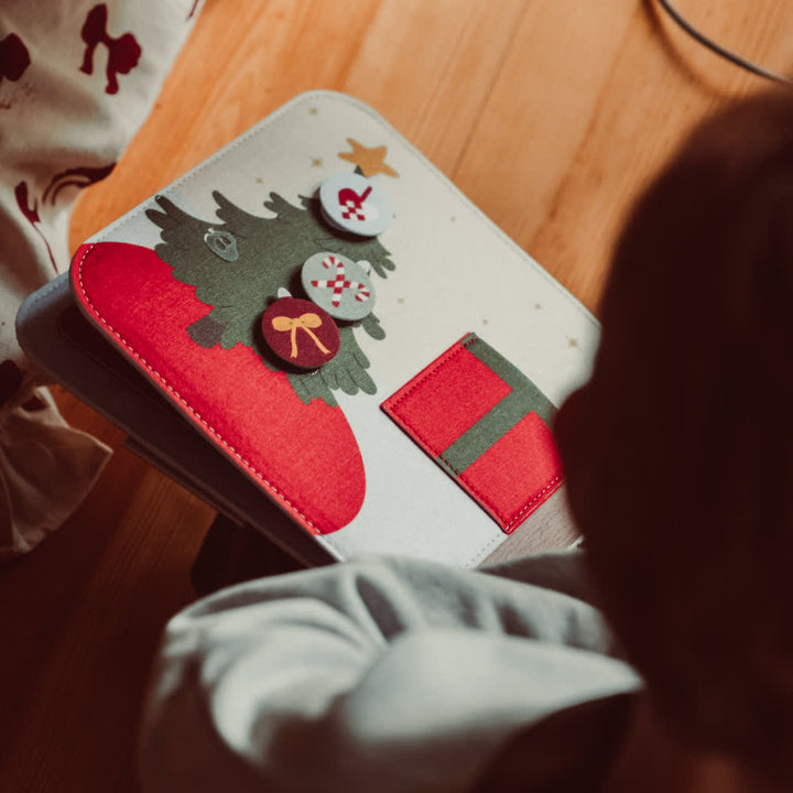 Emory felt activity book - Christmas bear