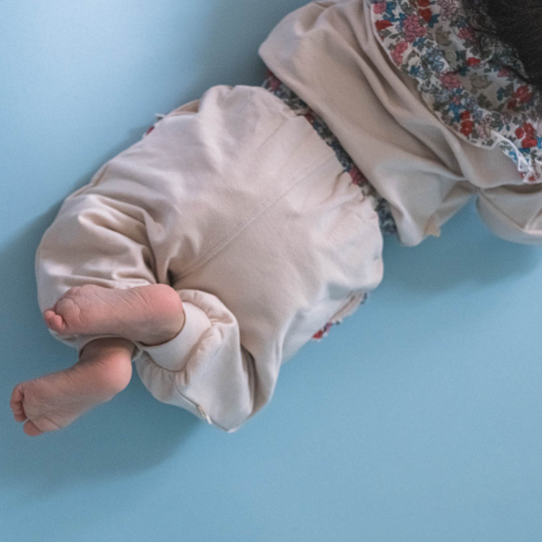 That's Mine Gigi sweatpants - Gray morn - 95% Organic cotton / 5% Elastane Buy Tøj||Sweatpants||Summer Sale||Bukser & shorts||Alle||Udsalg - tøj||Forår og sommer 2025||alt minus sløjfe||Spring25||New in for the girls||Sweatsæt||Udsalg - Forår & sommer '25||Summer Bundle||mette-sale here.