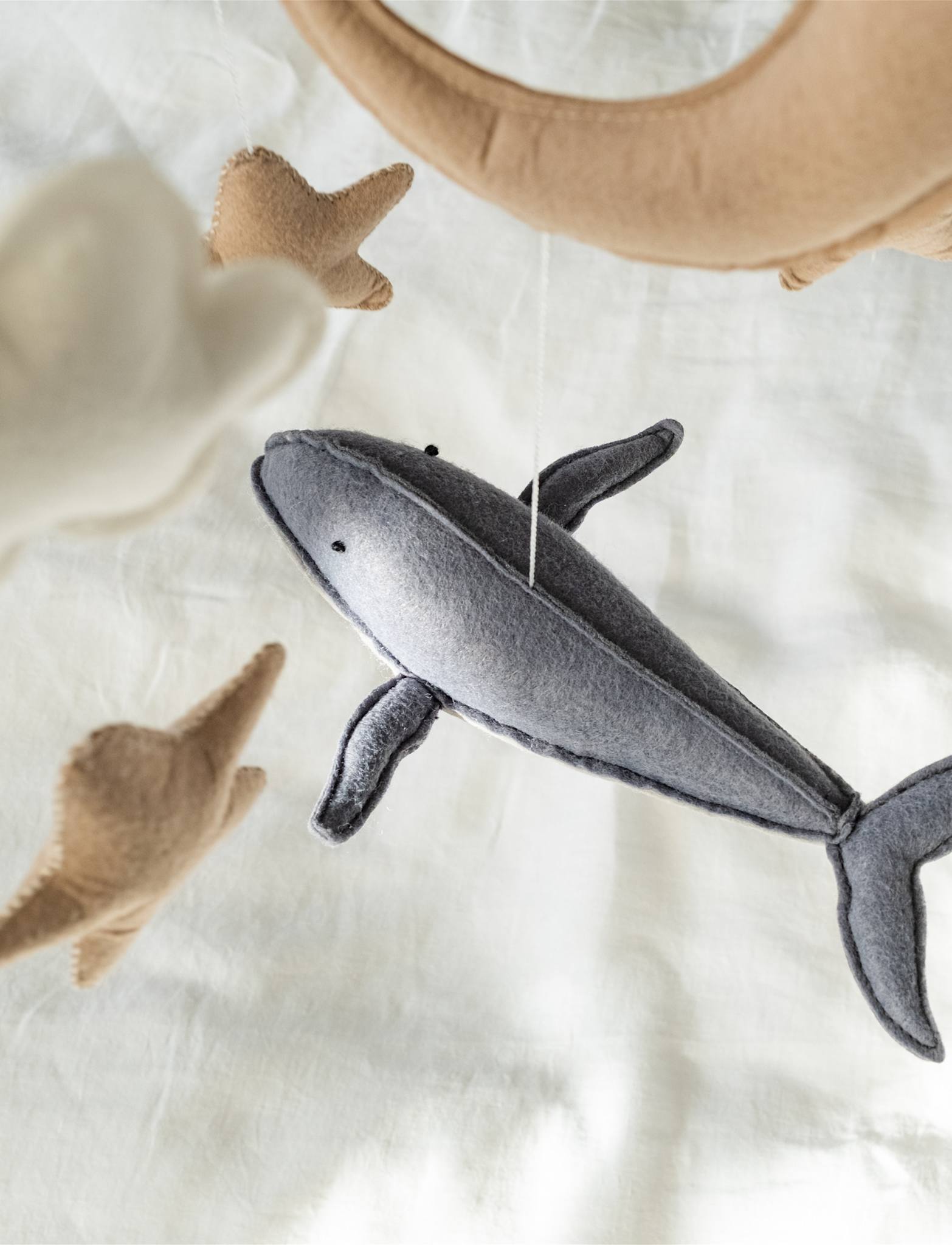 That's Mine Whale uro - Multi - 100% Polyester filt Buy Bolig & udstyr||Børneværelset||Uroer||Alle||Favoritter||personale||Gaver mellem 200 - 499 kr.||alt minus sløjfe||NOOS||mette-sale||noos u. 350||Orderly Emails - Recommended Products||Must haves||Udstyr til børneværelset||All here.