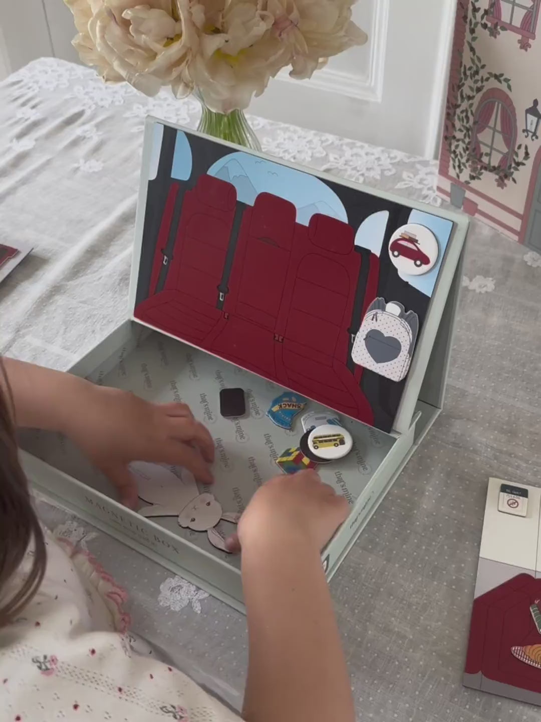 Lou magnetic box - Travel