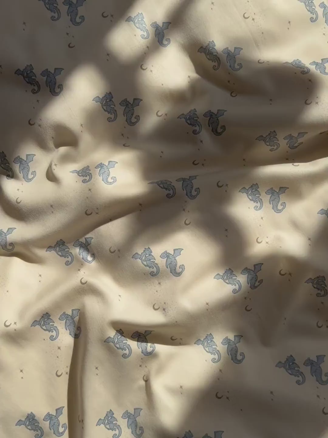 Levi bedding - Luna Dragons